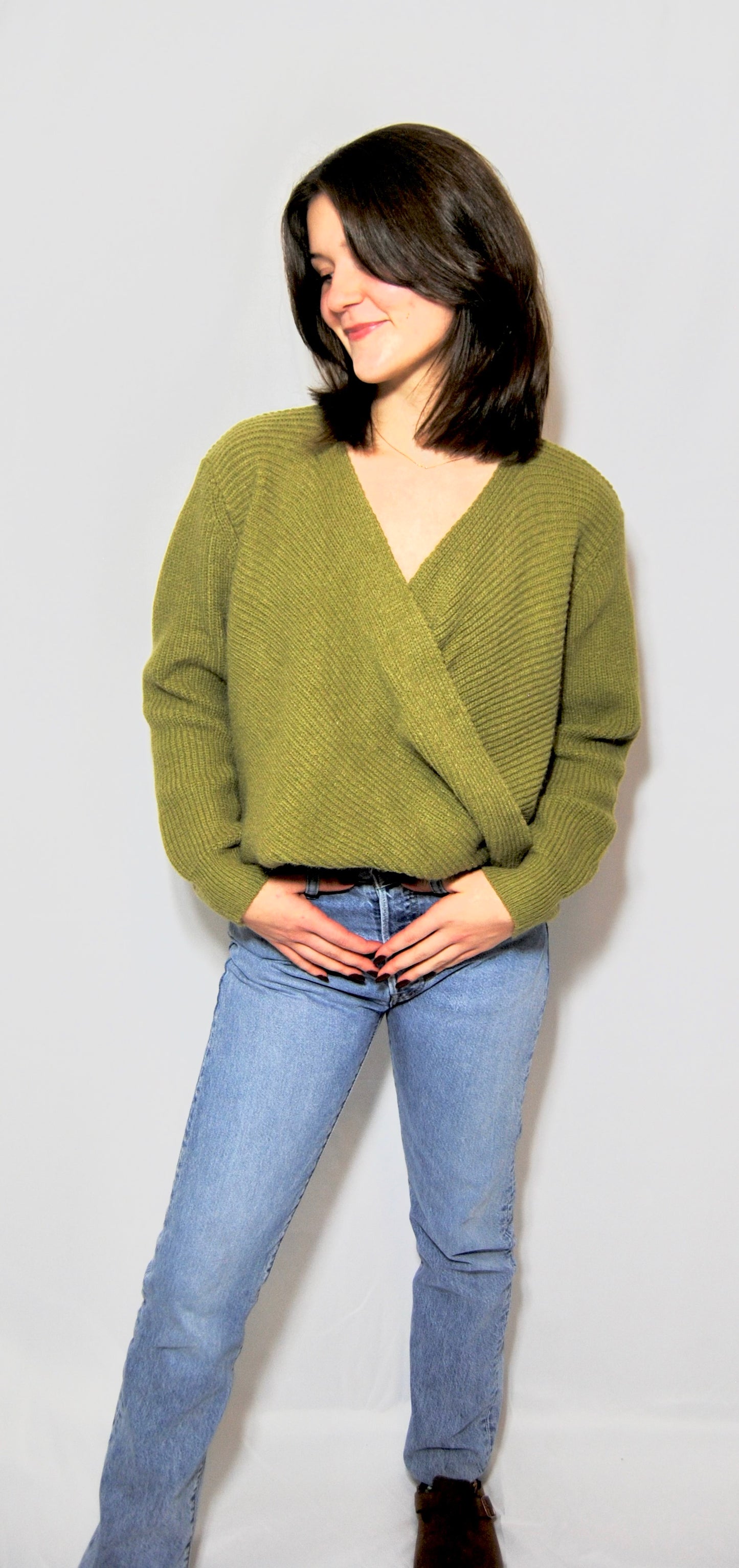 TWISTED SWEATER | OLIVE