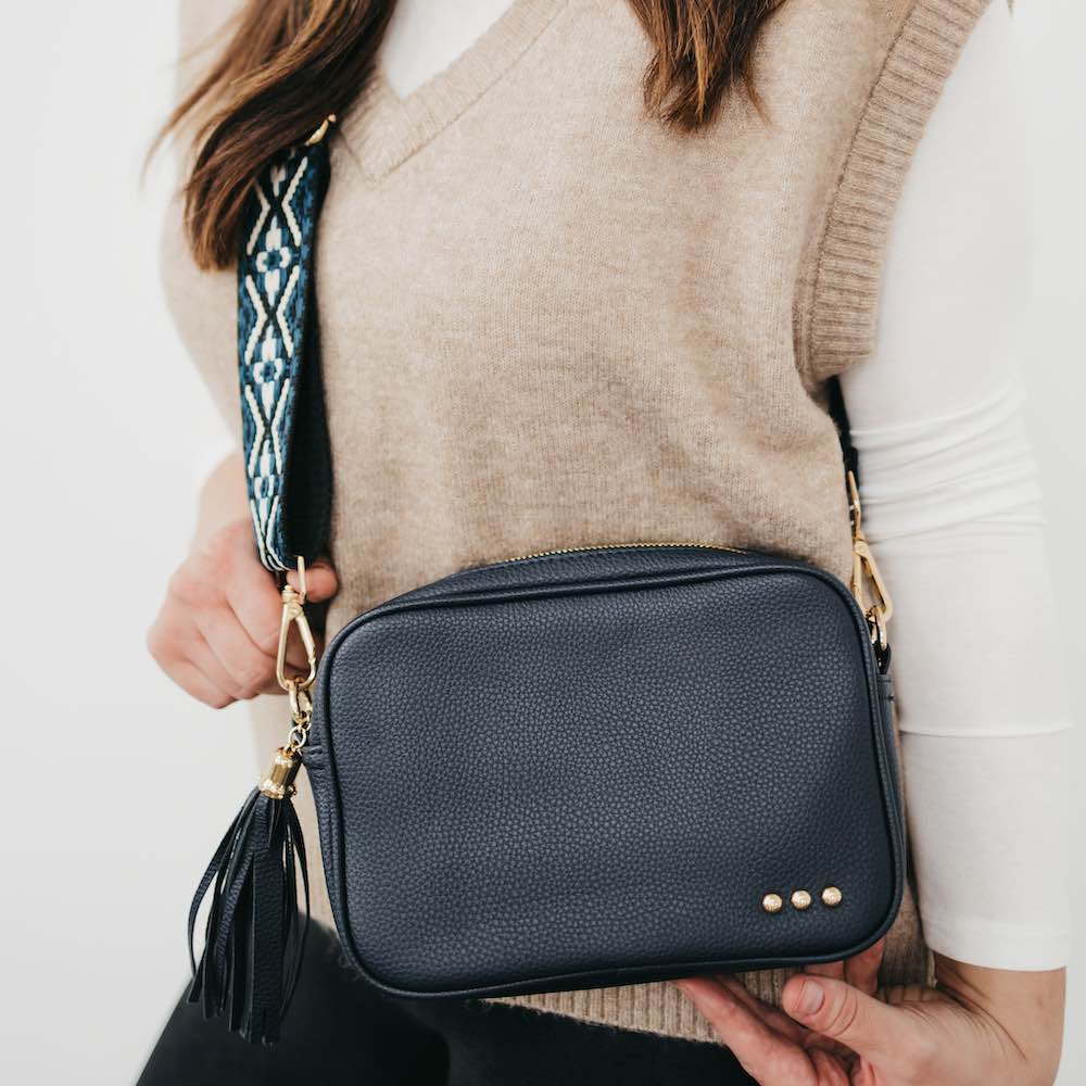 WILLOW CAMERA CROSSBODY BAG | BLACK, BROWN, GRAY